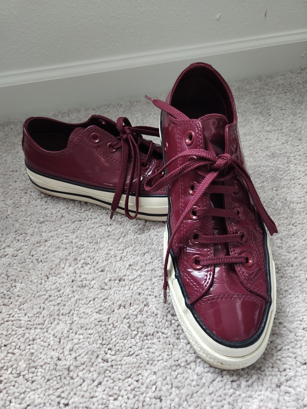 • RARE FIND • Unisex Converse in Maroon Patent Low-Top Sneakers w/ Red Bottoms